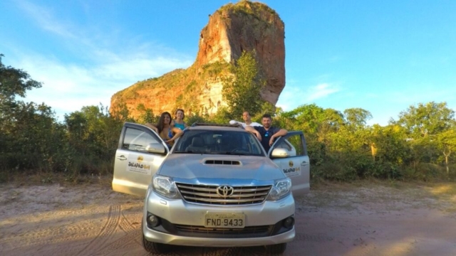 Jalapão 4x4 Pacotes de viagem e expedições 4x4 pelo Jalapão com conforto e aventura.